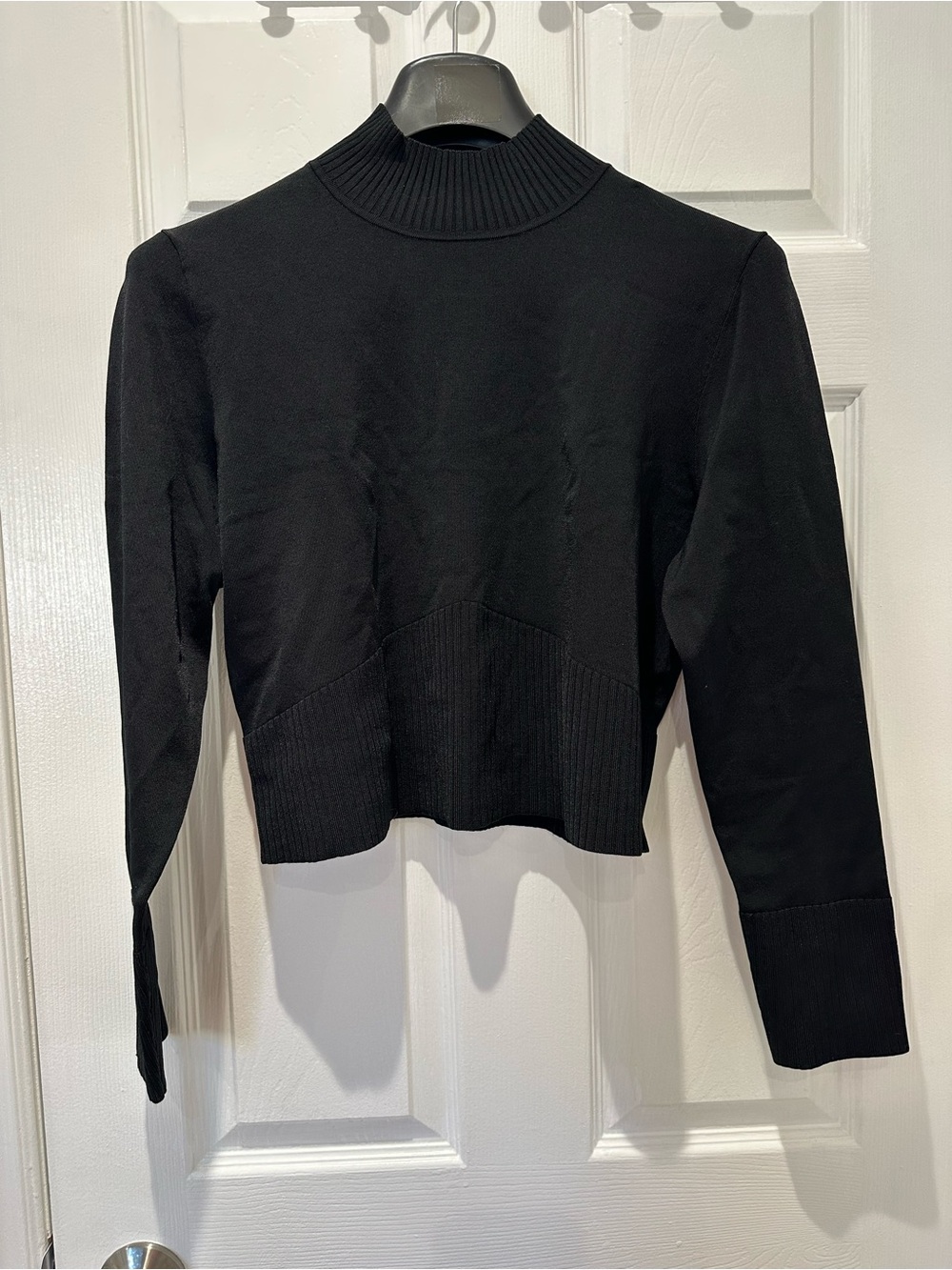 Banana Republic Cropped Black Mock Neck Long-Sleeve Women's Top